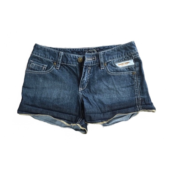 Seven7 Denim Shorts - Picture 2 of 4